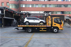 德惠附近汽车拖车电话